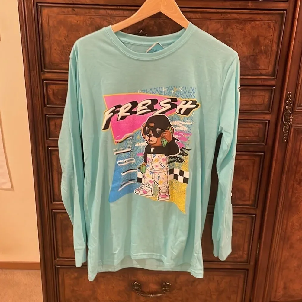 NWT BaileyApparel mens tee shirt
